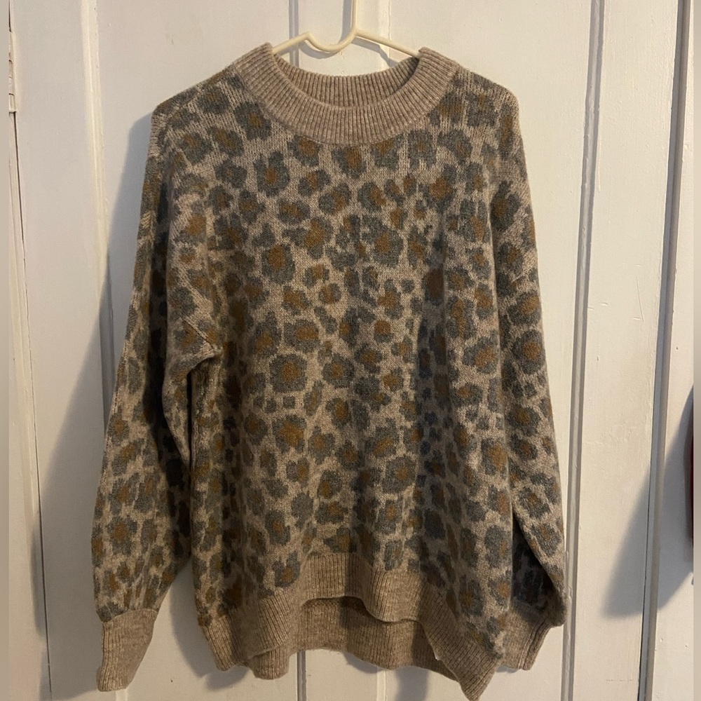 Womens oversized leopard print sweater